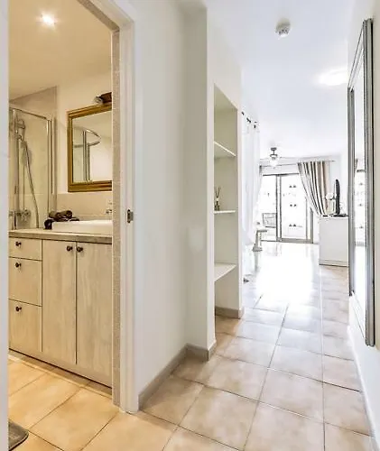 In Cristianos Ocean View Διαμέρισμα *