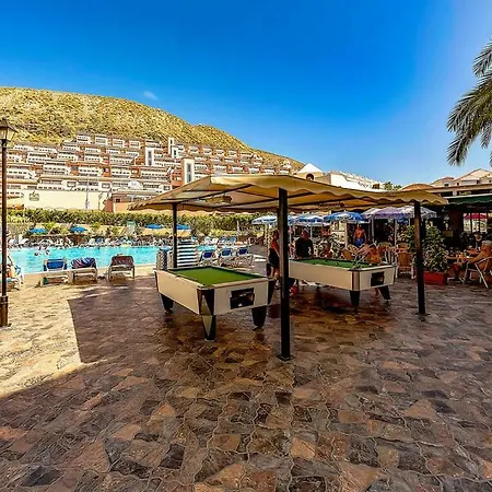 In Cristianos Ocean View *